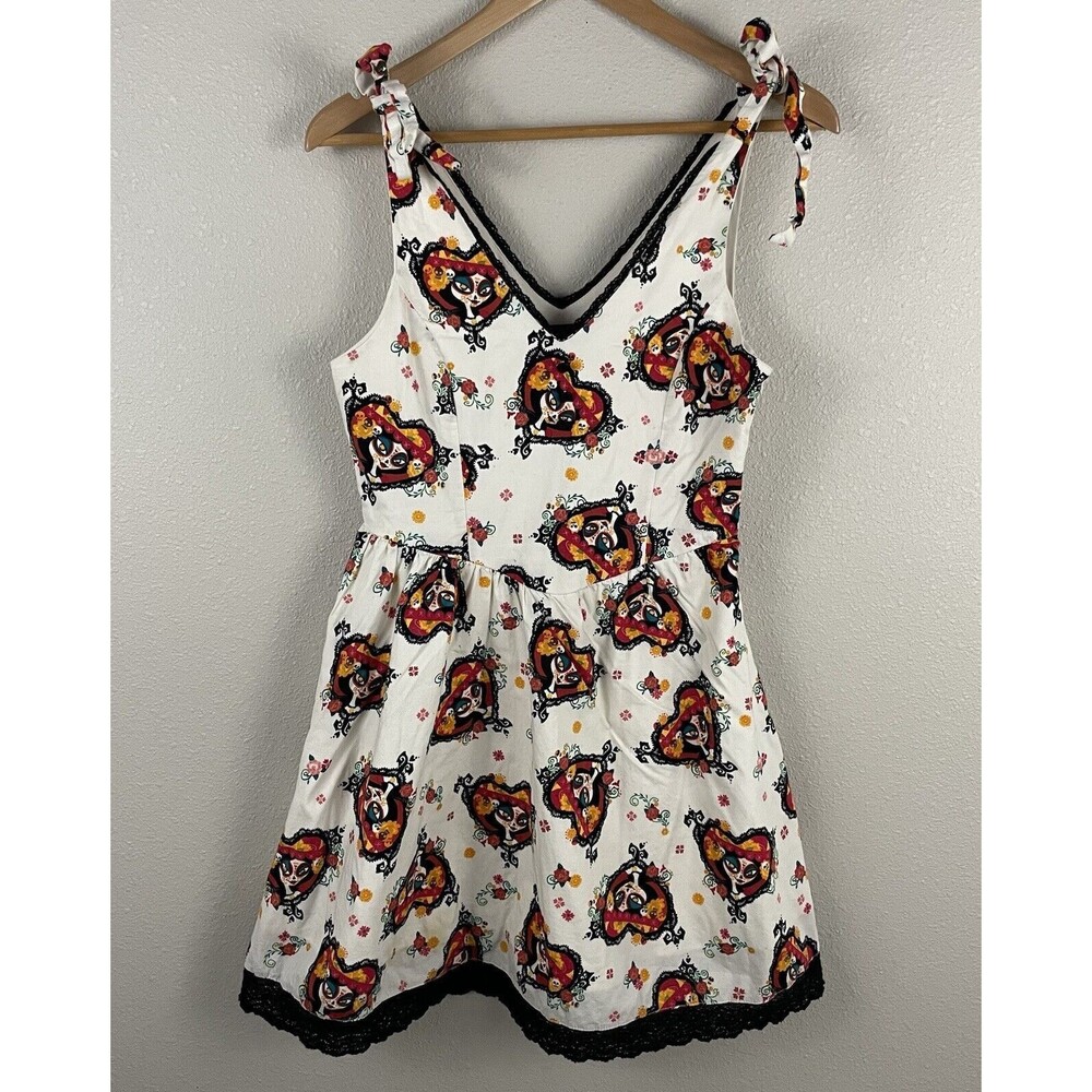 Book Of Life Size Medium Heart La Muerte Sleeveless Lace Trim Dress